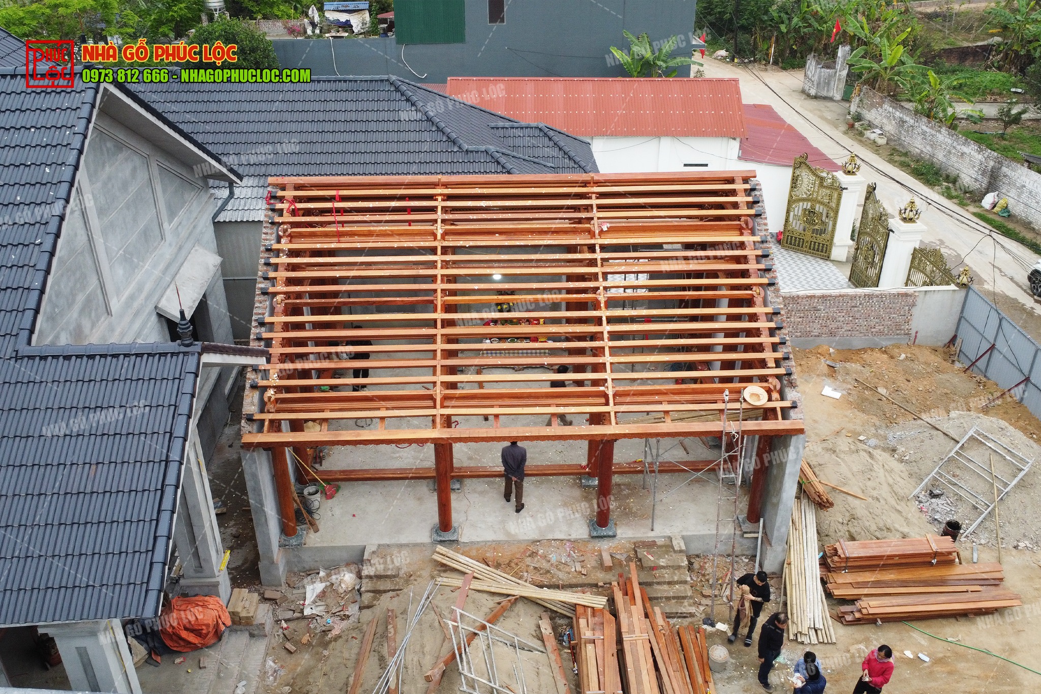 Nhà làm từ gỗ Lim Tali Nam Phi chất lượng tốt