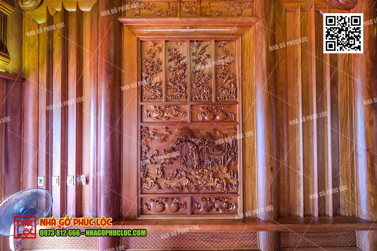 Tranh tứ quý trong không gian nhà gỗ
