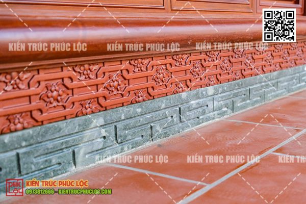 Ngưỡng cửa gỗ kết hợp đá xanh chắc chắn