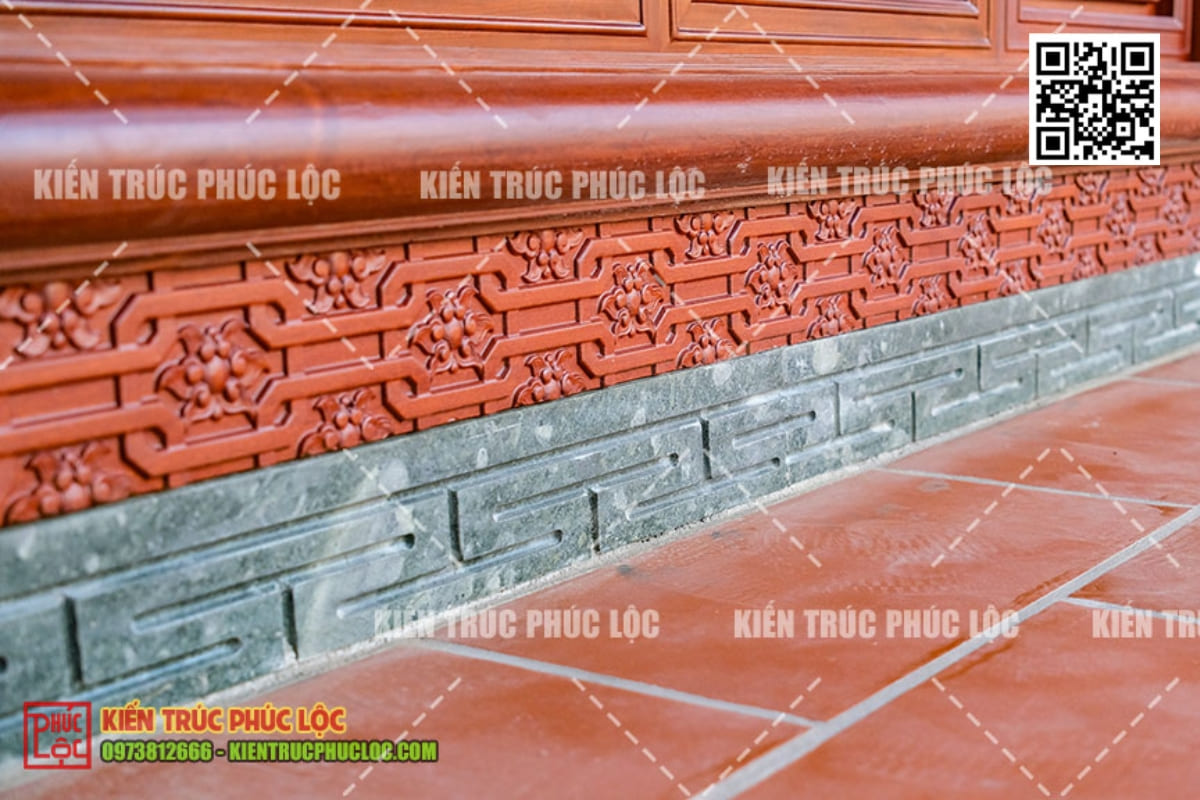 Ngưỡng cửa gỗ kết hợp đá xanh chắc chắn