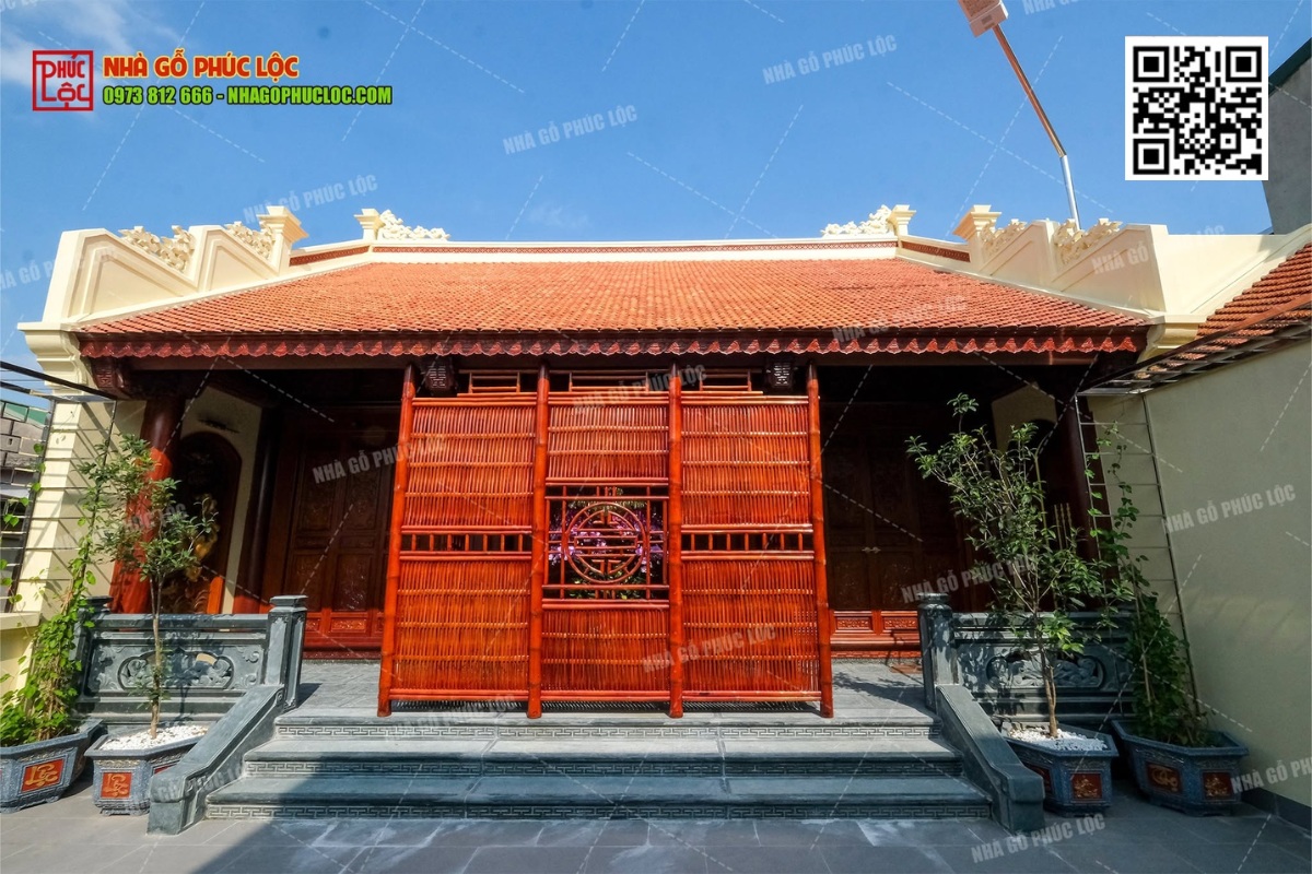 Phân tách rõ ràng giữa khu vực sinh hoạt và thờ cúng