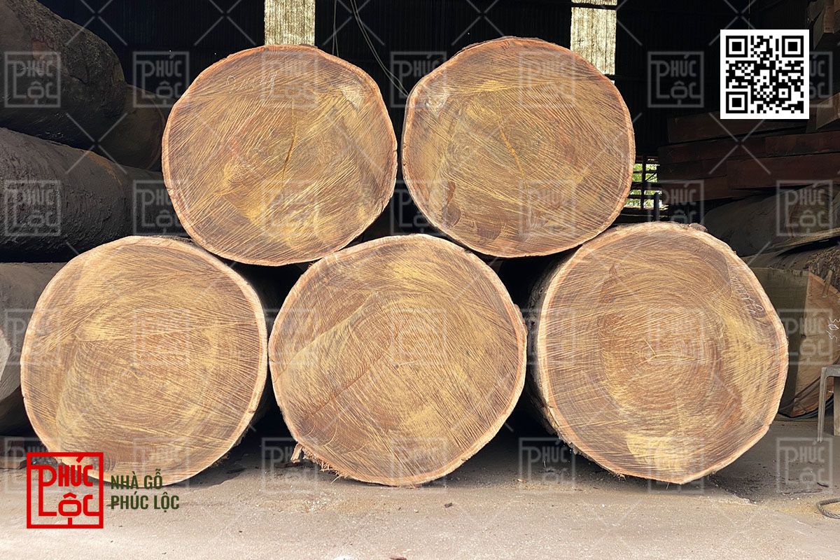 Báo giá nhà gỗ 3 gian có hậu cung hiện nay